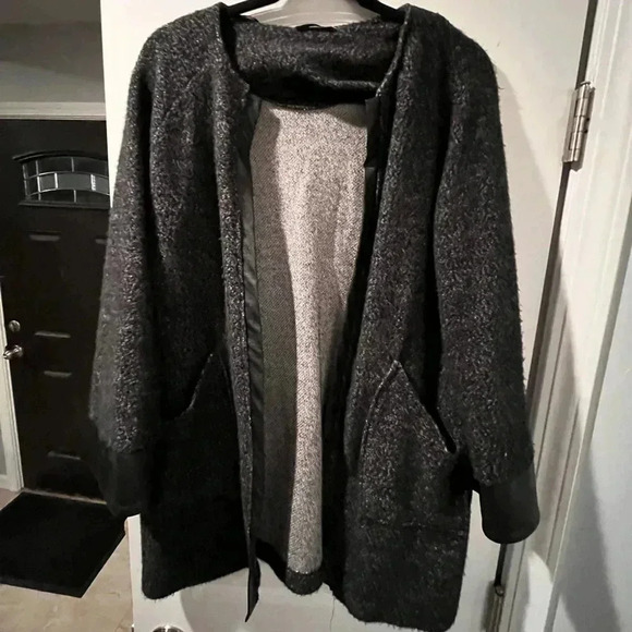 Soft Zara Jacket with Faux Leather - Medium - Picture 1 of 6